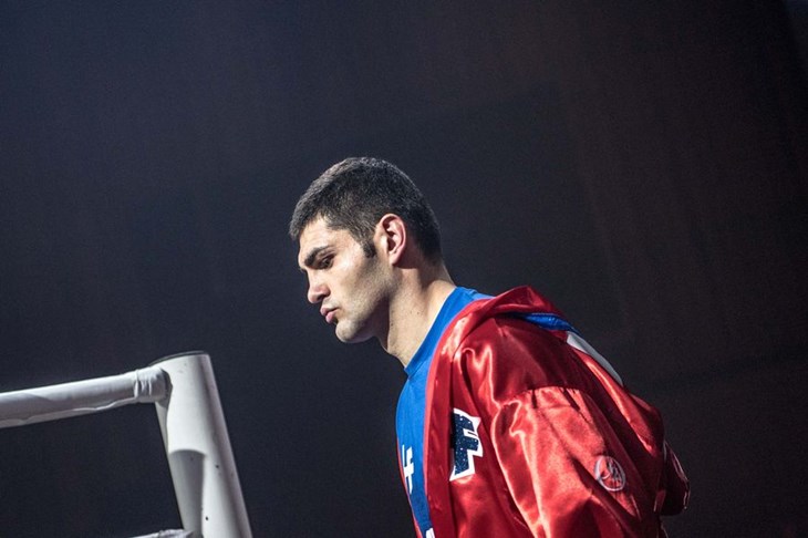 Filip Hrgović rutinski odradio posao protiv Littlea i prekidom stigao do treće pobjede
