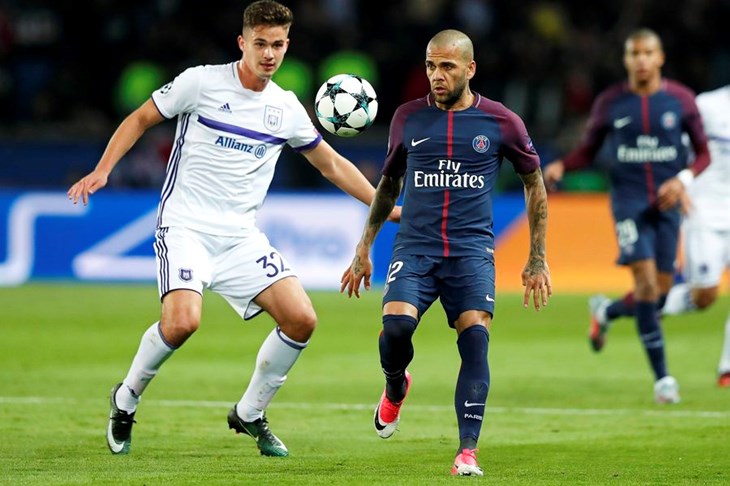 Dani Alves: "Sutra bih se vratio u Barcelonu da me pozove"