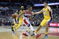 VIDEO: Lakersi uz triple-double Balla svladali Nuggetse, Benderovi Sunsi bolji od Bullsa