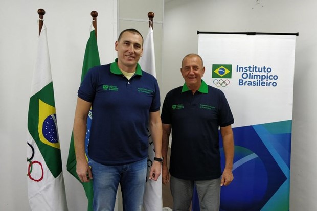 Trener braće Sinković Nikola Bralić podijelio znanje s Brazilcima na velikom seminaru u Riju