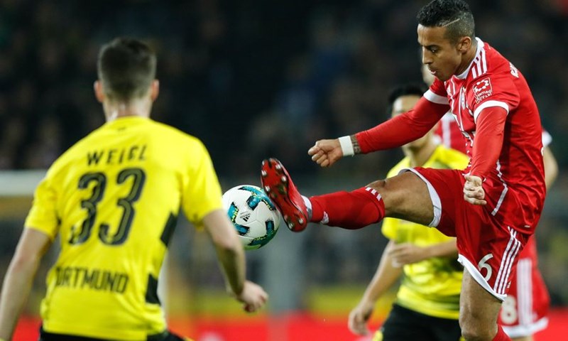 Bayern skupo platio pobjedu u Bruxellesu, Thiago ozbiljnije ozlijeđen