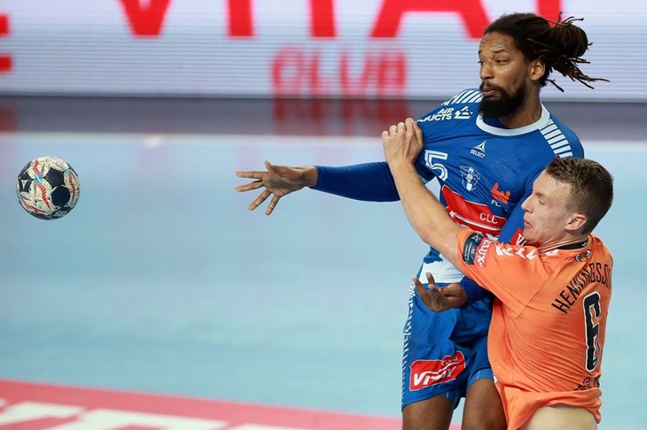 Nantes pomogao Zagrebu, Kiel pregazio Bjeloruse