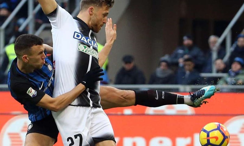 VIDEO: Nema više neporaženih u Italiji, Udinese šokirao Inter na San Siru!