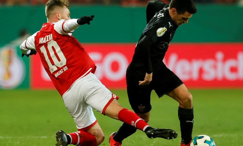 VIDEO: Brekalo i Stuttgart ispali iz Kupa, Wolfsburg tek nakon produžetaka bolji od Nürnberga