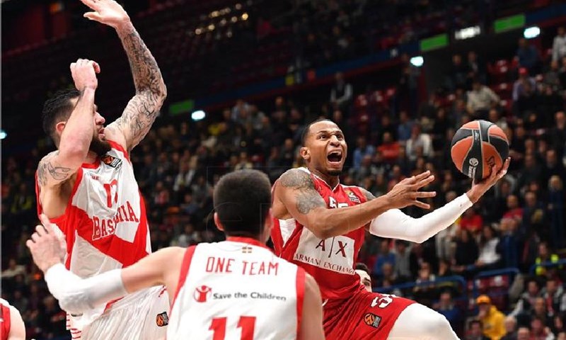 VIDEO: Olympiakos tijesno slavio protiv CSKA, solidan nastup Simona u porazu Anadolu Efesa