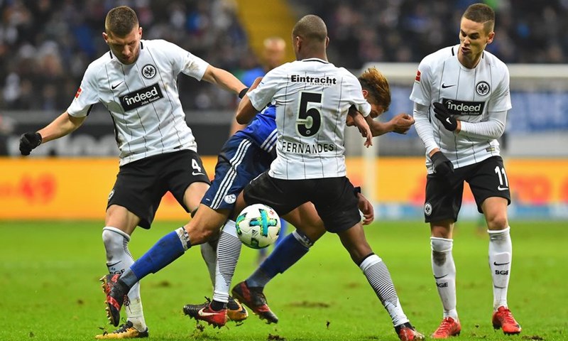 Ante Rebić i službeno igrač Eintracht Frankfurta do 2021. godine