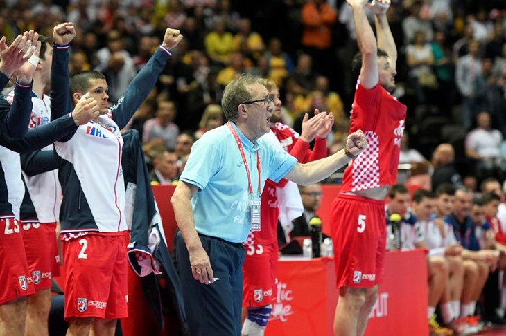 [VIDEO] Červar: "Duvnjaku su otišla mišićna vlakna, vidjet ćemo koji je stupanj ozljede"