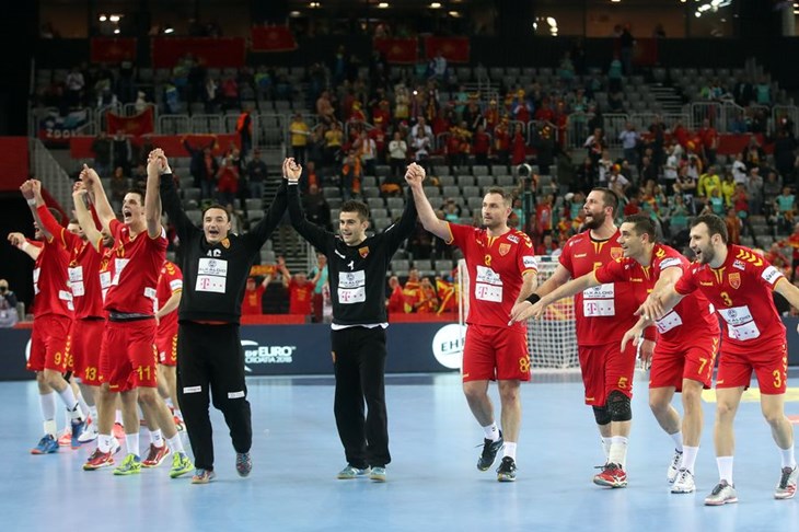 Odličan start Makedonaca, japanska realnost je borba s Bahreinom za bijeg s dna