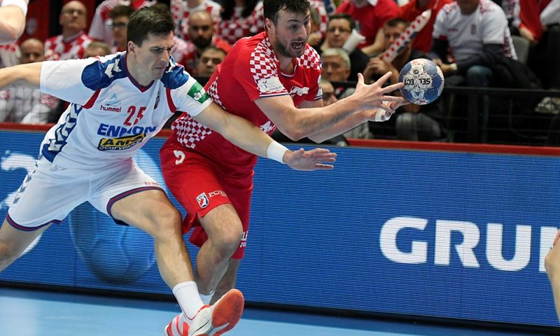 Lino Červar izabrao zamjenu za Duvnjaka, ulazi još jedan desni vanjski