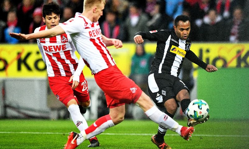 VIDEO: Köln u posljednjim sekundama do pobjede, Borussia na Westfalenu odigrala bez pogodaka