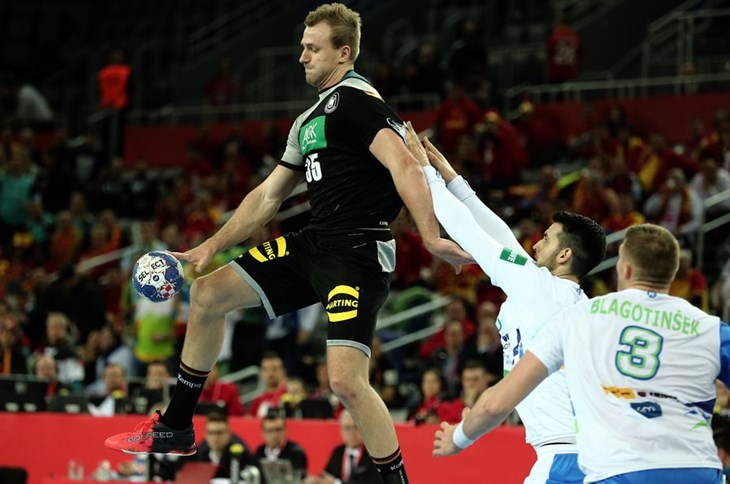 Slovenci proslavili pobjedu, Njemačkoj nakon pregleda snimke ipak remi