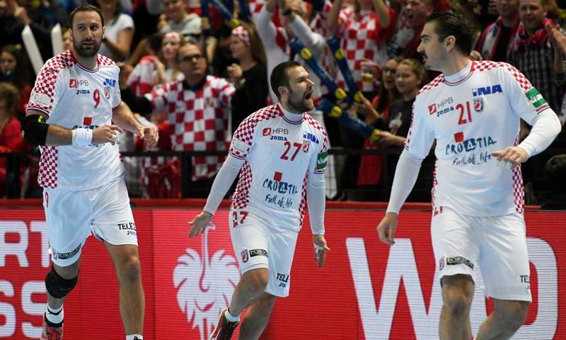 Čupić: "Nije mi toliko teško pao poraz koliko mi je žao što smo razočarali ovu divnu publiku, od srca im hvala!"