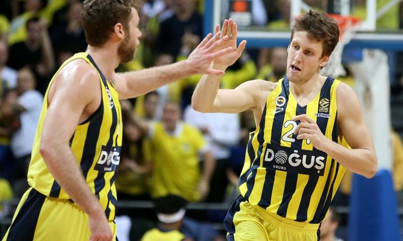 Fenerbahče slavio kod Baskonije i izborio polufinale Eurolige