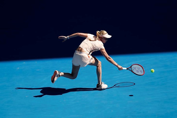 Vekić i Lučić-Baroni glatkim porazima ostale bez trećeg kola