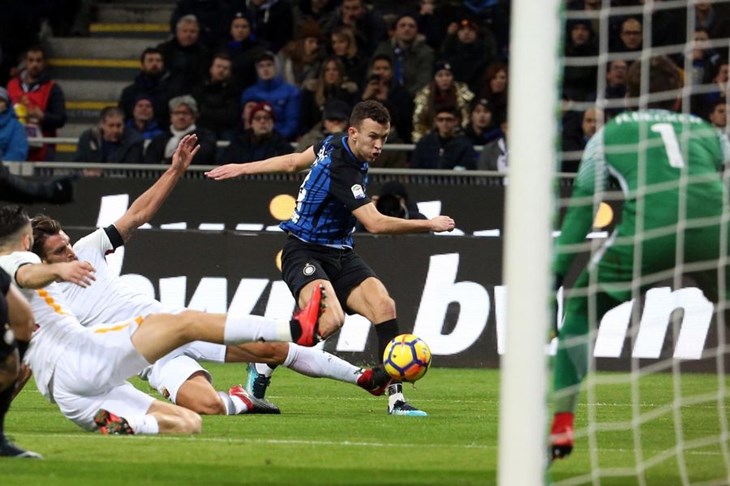 VIDEO: Brozović asistirao za kasni pogodak i remi Intera u derbiju