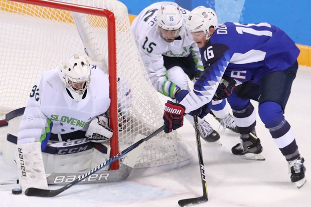 Slovenci i Slovaci kreirali iznenađenje na startu turnira u hokeju na ledu