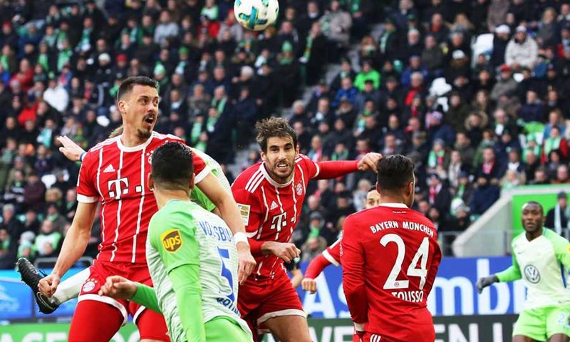 VIDEO: Bayern u sudačkoj nadoknadi do pobjede protiv Wolfsburga i nastavka Heynckesovog niza, vratio se Jedvaj
