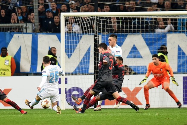 VIDEO: Marseille s igračem manje izbjegao poraz u Guingampu