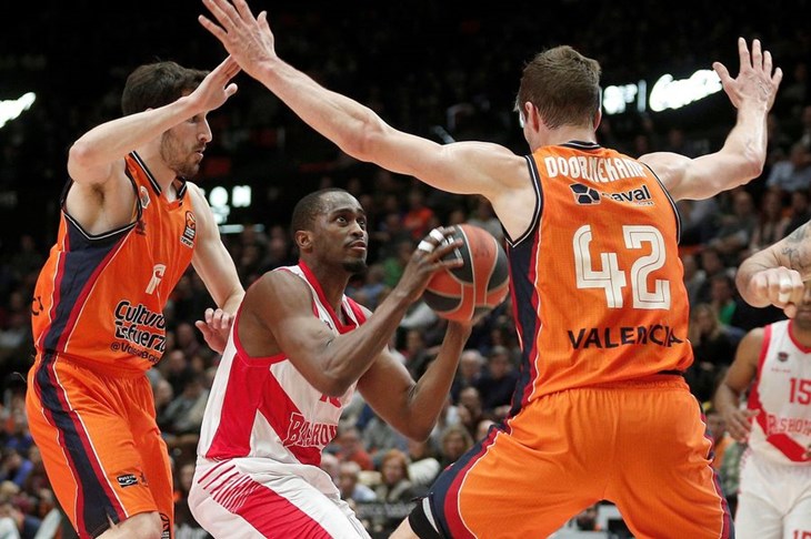 VIDEO: Real Madrid i bez Dončića nadigrao Panathinaikos, Milano iznenadio u Rusiji