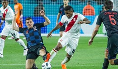 Peruanski povratak na veliku scenu, prvi protivnik Danska
