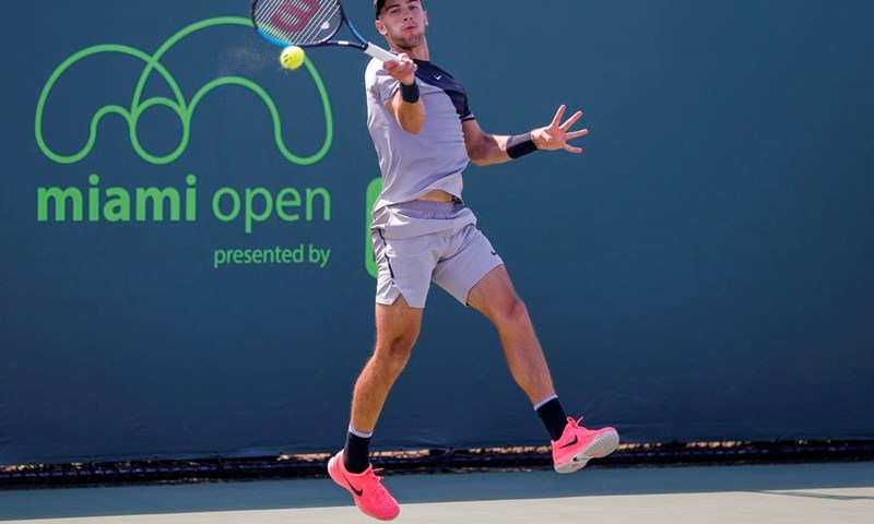 Borna Ćorić potvrđuje visoku formu plasmanom u osminu finala Miamija
