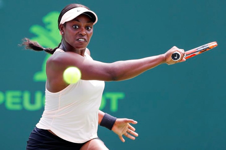 Sloane Stephens izgubila prvi set pa pomela Viktoriju Azarenku