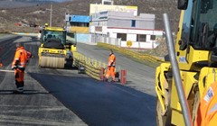 Na Automotodromu Grobnik položeni prvi metri novog asfalta