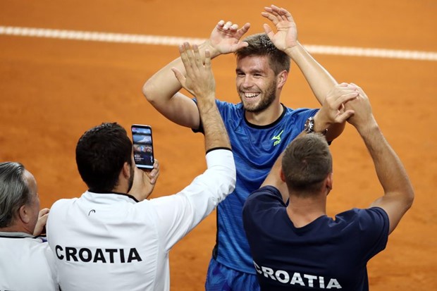Mektić i Peya nadigrali Škugora i Inglota na startu Roland Garrosa