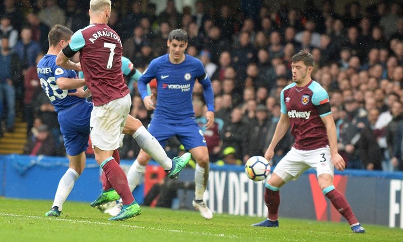 VIDEO: Chelsea sve dalje od Lige prvaka, West Ham na gostovanju kod prvaka osvojio bod