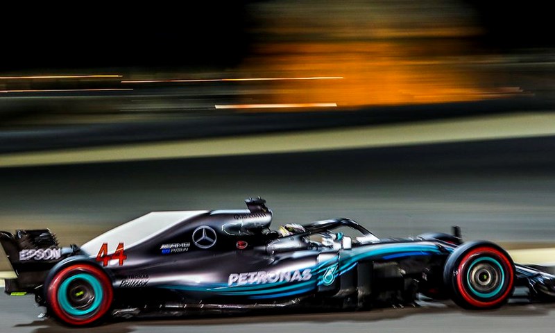 Lewis Hamilton najbrži na oba treninga, Finci odmah iza njega