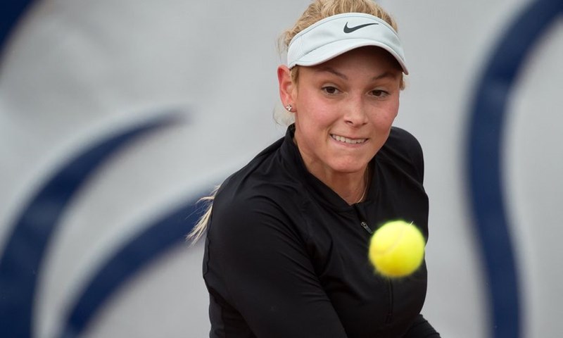 Agnieszka Radwanska predala, Donna Vekić se plasirala u osminu finala
