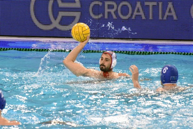 Jug bez kiksa protiv Hannovera, pomogao i Olympiakos pobjedom protiv Brescije