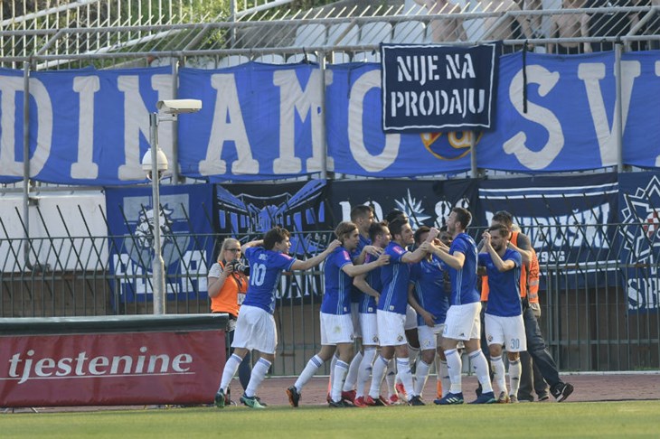 VIDEO: Sjajan derbi na Poljudu, Mario Gavranović rastužio Splićane i gurnuo Dinamo na korak od titule