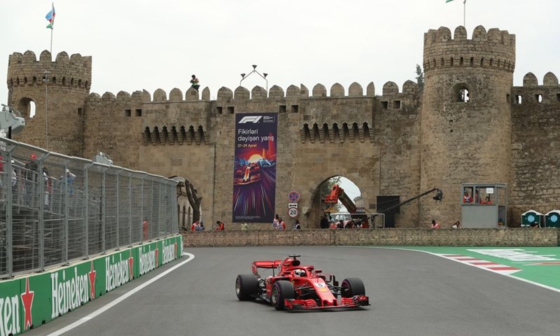 Vettel i Hamilton kreću iz prvog reda, Nijemac najbrži u kvalifikacijama
