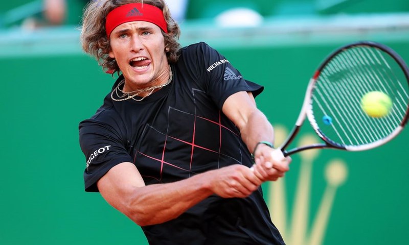 Zverev obranio titulu u Münchenu, glatko slavio protiv Kohlschreibera