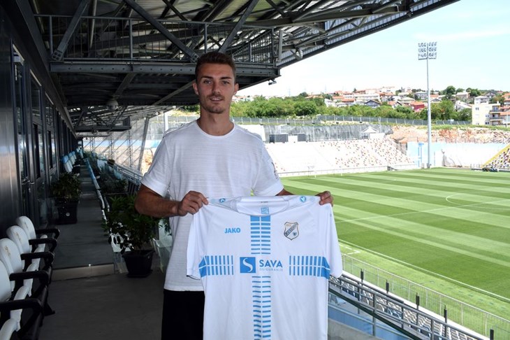Rijeka dovela prvo pojačanje, Mario Pavelić stavio potpis na ugovor
