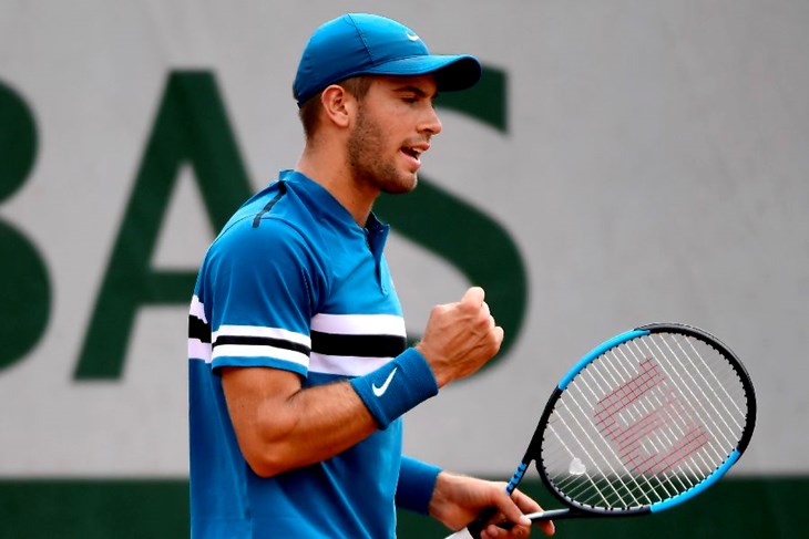 Meč karijere: Fenomenalni Ćorić održao lekciju Federeru i ušao u finale Mastersa u Šangaju!