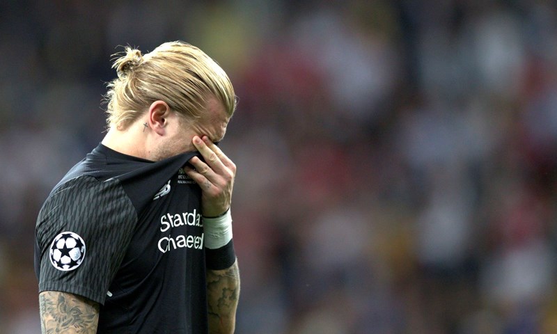 Loris Karius prije kobnih pogrešaka zaradio potres mozga