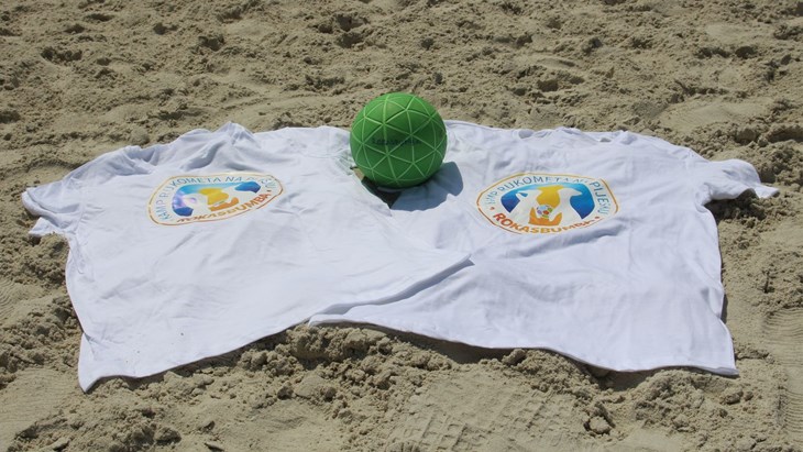 Domagoj Duvnjak i Igor Vori podržali prvi dječji kamp rukometa na pijesku