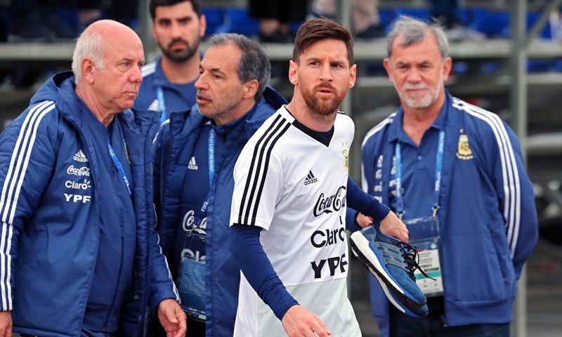 Argentinci spremni za start natjecanja, Islanđani opušteni uživaju u svakom trenutku