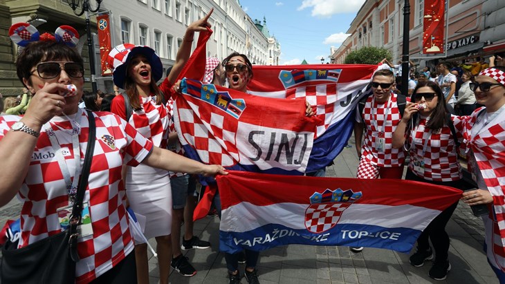 [RTL Video] Invazija Hrvata na Nižnji Novgorod: Odvažni na put kreću kombijima - čeka ih 30 sati na cesti