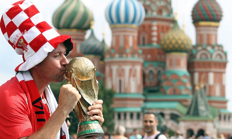 FOTO: Hrvatski navijači okupirali Crveni trg u Moskvi