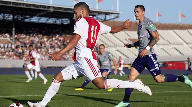 VIDEO: Sjajan dan za Ivana Santinija, njegovi golovi srušili Ajax