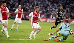 Ajax ostao bez još jednog veznjaka: Lasse Schöne preselio u Genou