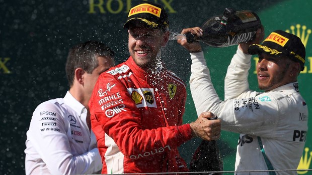 Lewis Hamilton odnio pobjedu u Mađarskoj i povećao prednost u ukupnom poretku