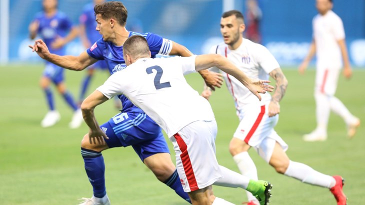 Mario Šitum najmanje dva mjeseca van travnjaka