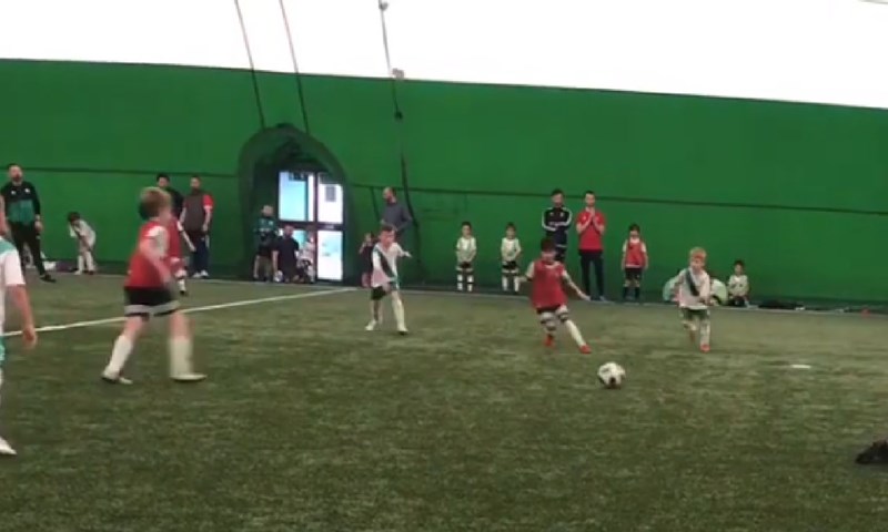 FANATIK: Nema straha za Eduarda da Silvu - kakav otac, takav sin!