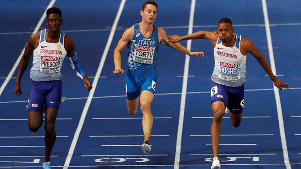 Hughes srušio rekord europskih prvenstava na 100 metara, Poljaci sjajni u bacanju kladiva