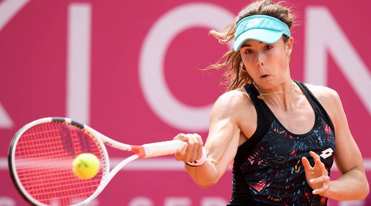 Cornet iznenadila Kerber u Montrealu, Stephens i Šarapova sigurne