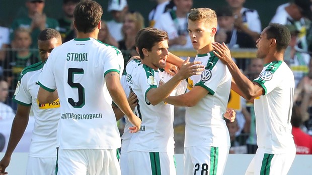 Borussia Mönchengladbach bez milosti protiv niželigaša, Kiel do preokreta protiv 1860 Münchena